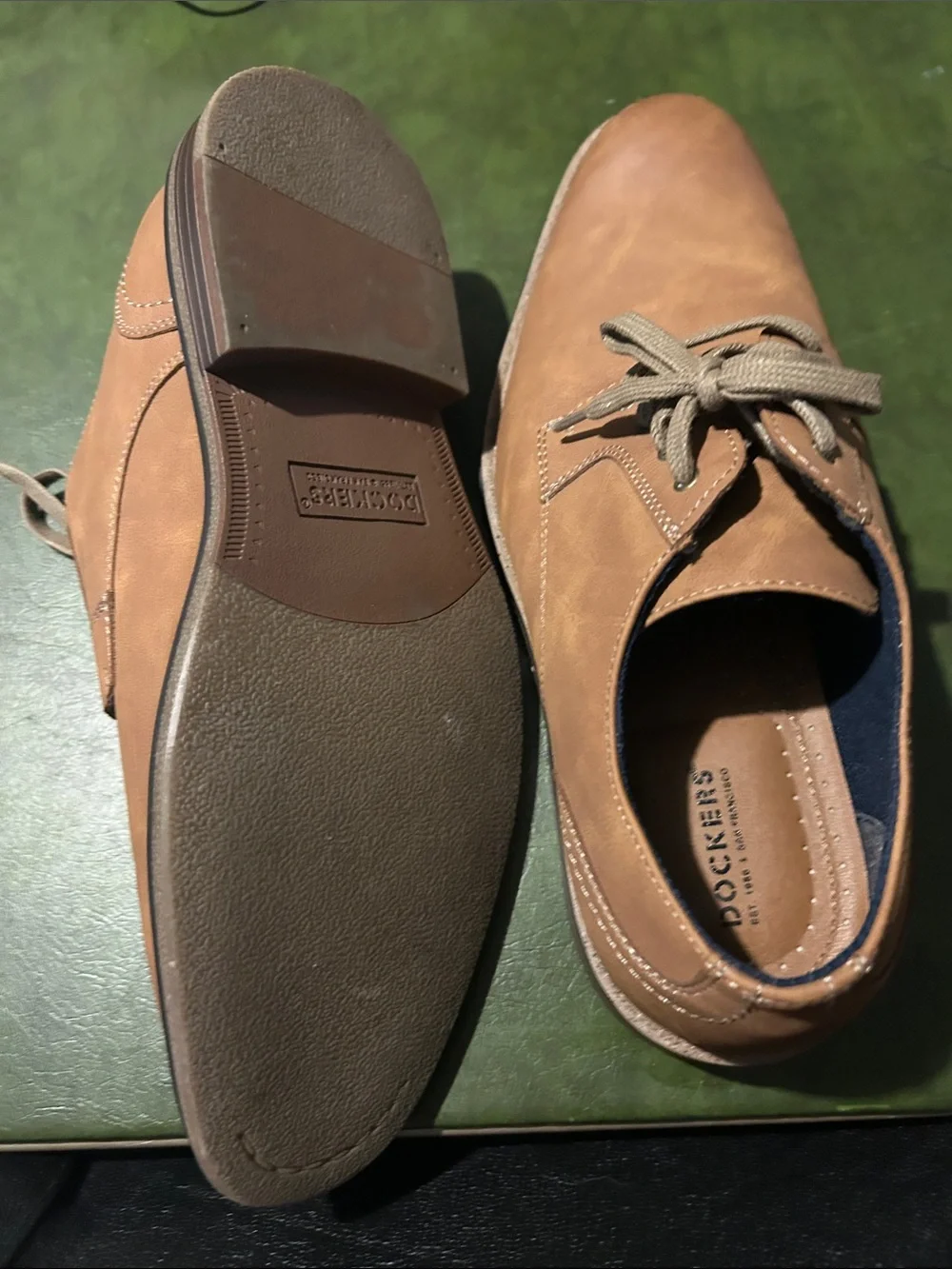 Dockers Men’s Light Brown Casual Lace-Up Oxfords